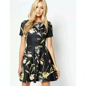 TED BAKER Womens Black Moven Floral Skater Dress Size 1 Short Sleeve Elegant